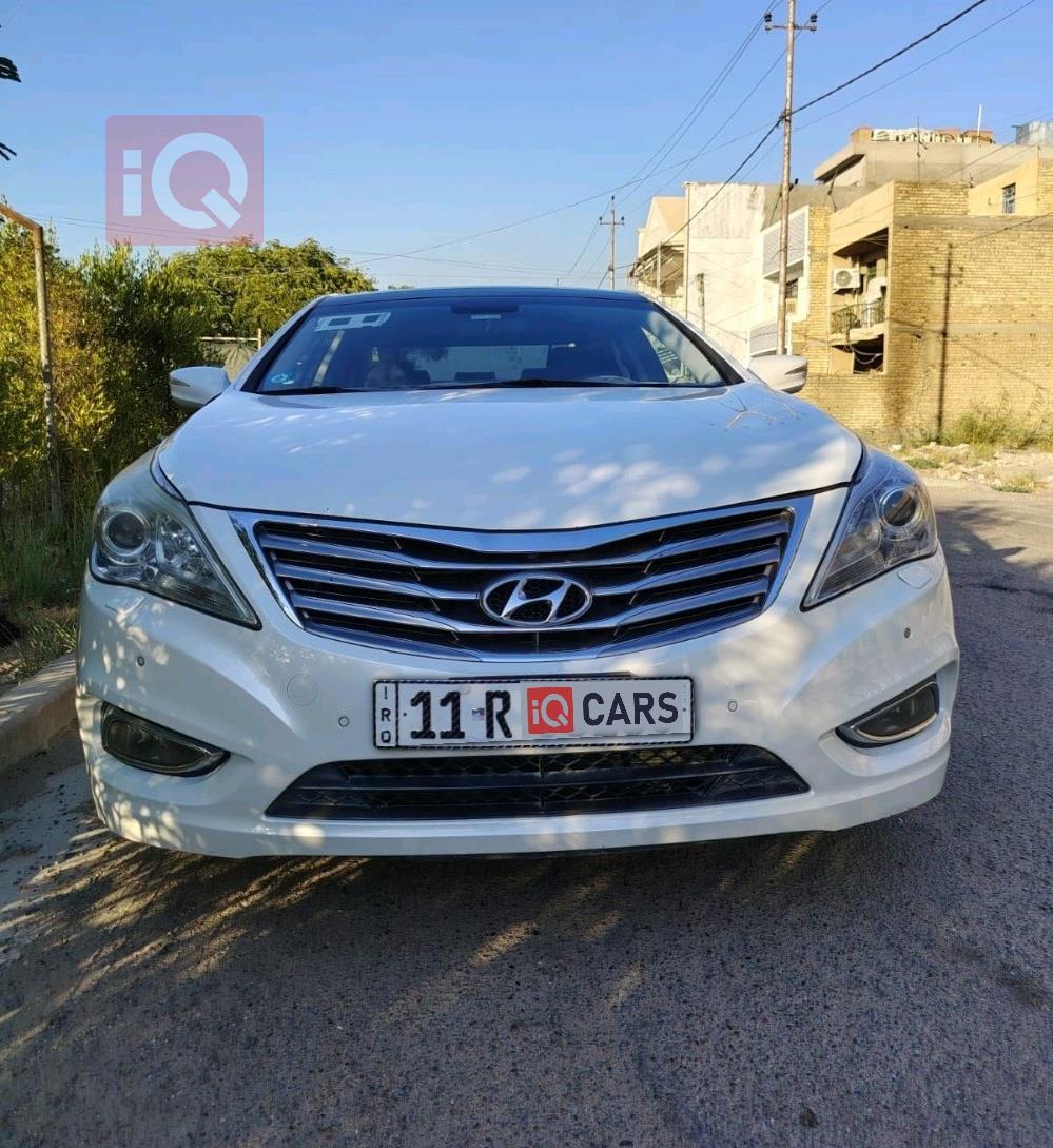 هيونداي أزيرا